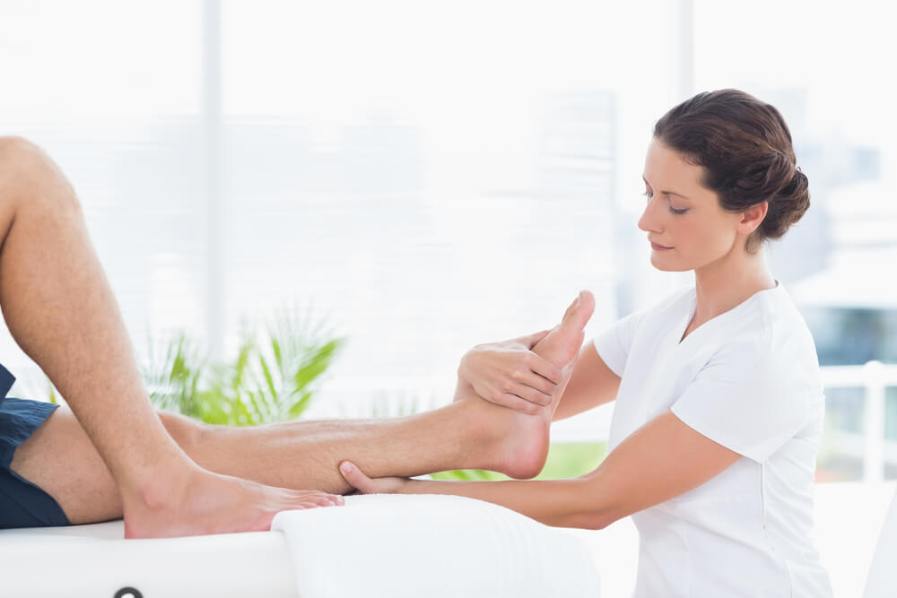 7 Amazing Benefits of Foot and Leg Massage