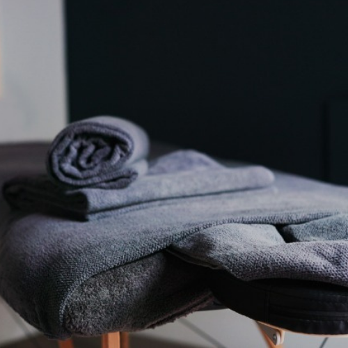 How To Use A Massage Table: The Ultimate Guide - Biohealing Plus